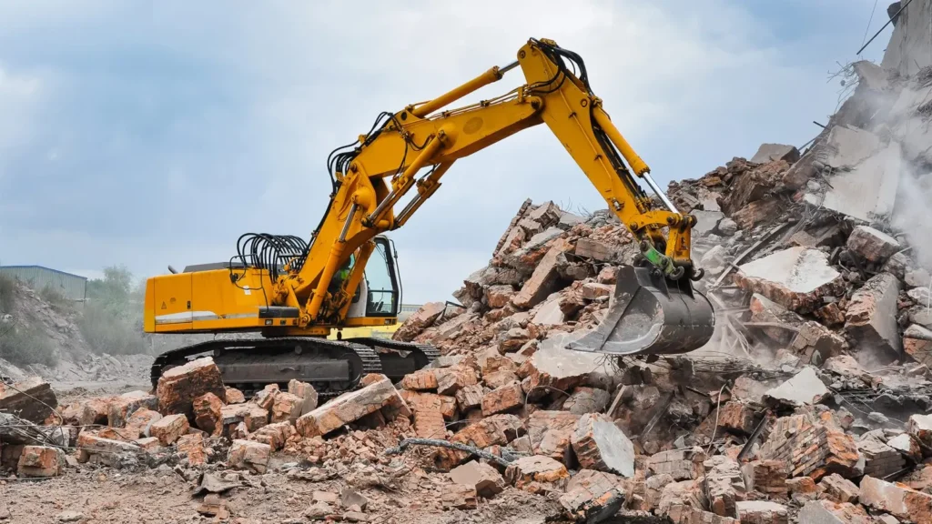 Excavation Services Northland demolition work for bespoke transformations project.